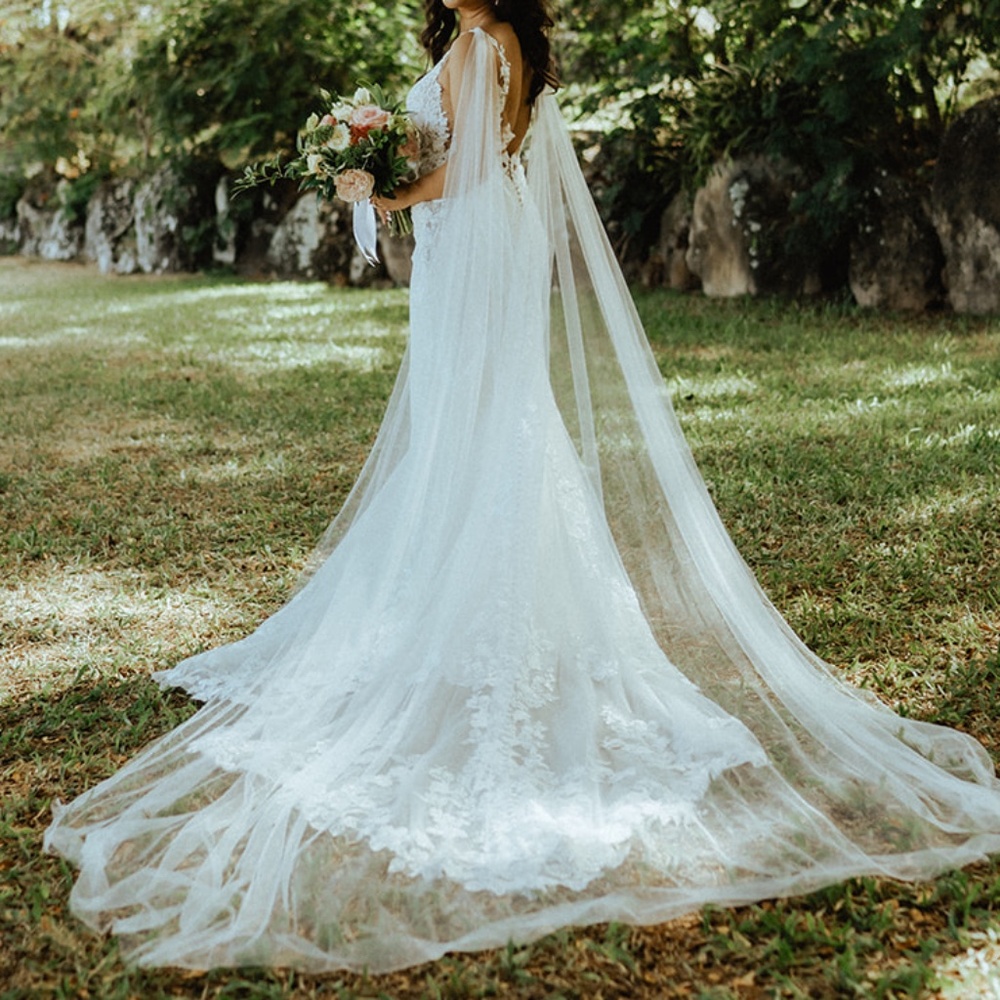 Martina Liana 1059 | Wedding Dress | Size 10 (AU)